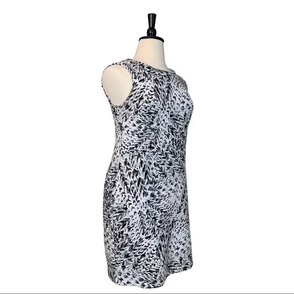Worthington Women's Dress Sleeveless High Neck White Gray Print Sheath Large - Picture 2 of 11